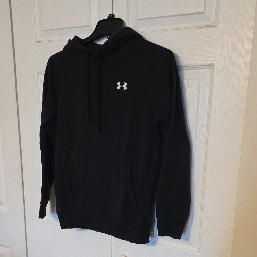 Under Armour Men's Hoodie in Black